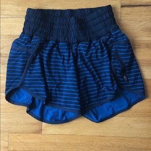 Lululemon Tracker shorts
